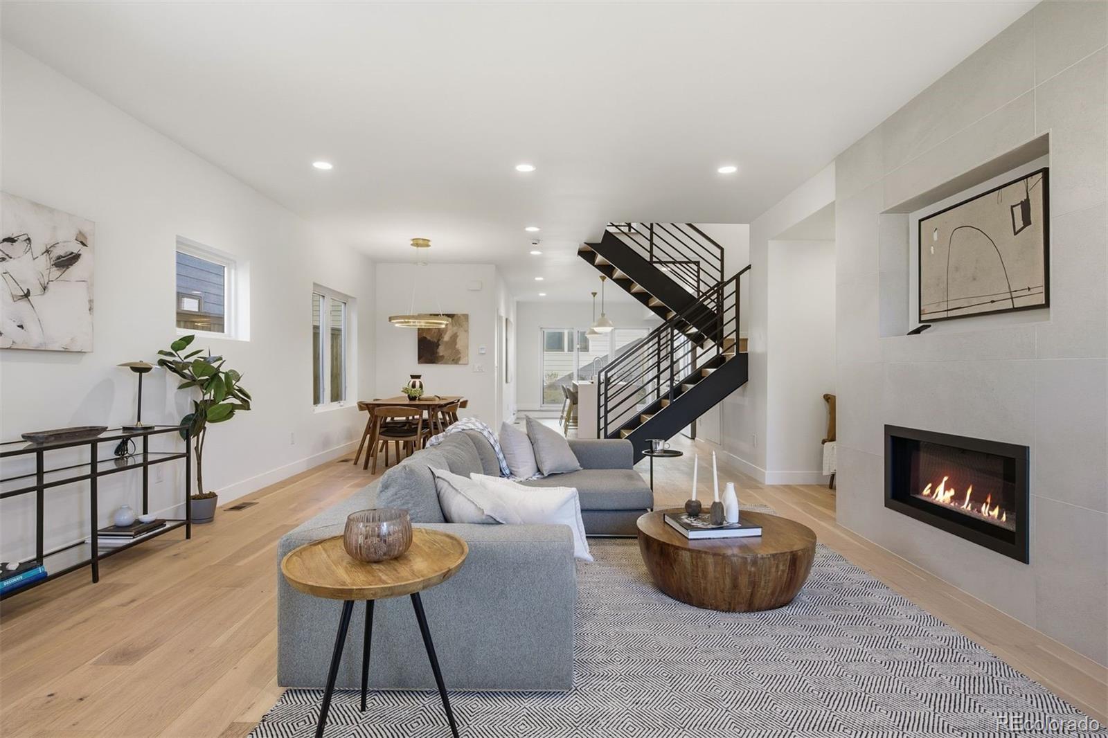 2194 S Sherman Street