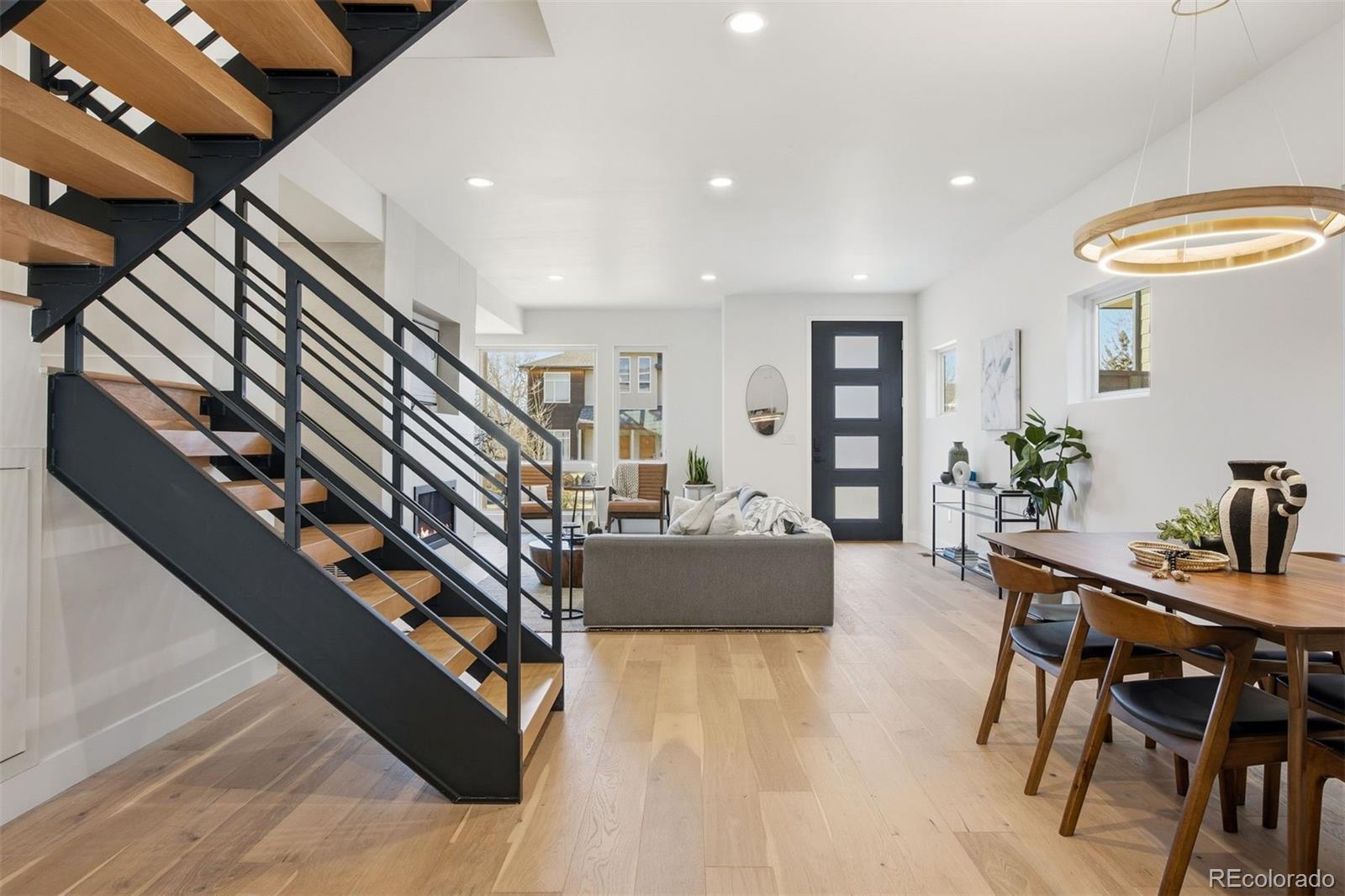 2194 S Sherman Street