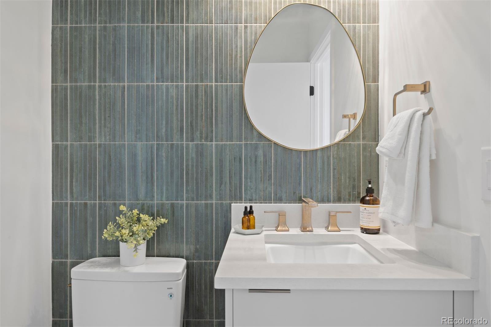 2194 S Sherman Street