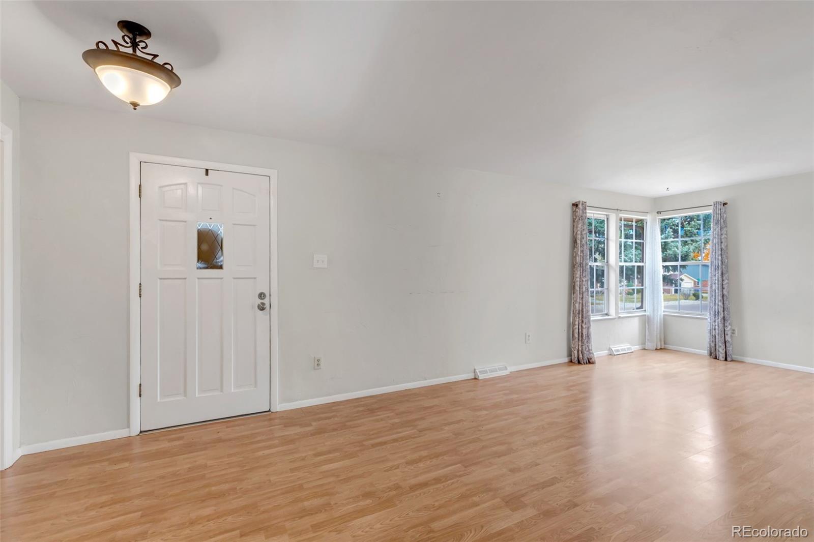 6476 W Monticello Avenue