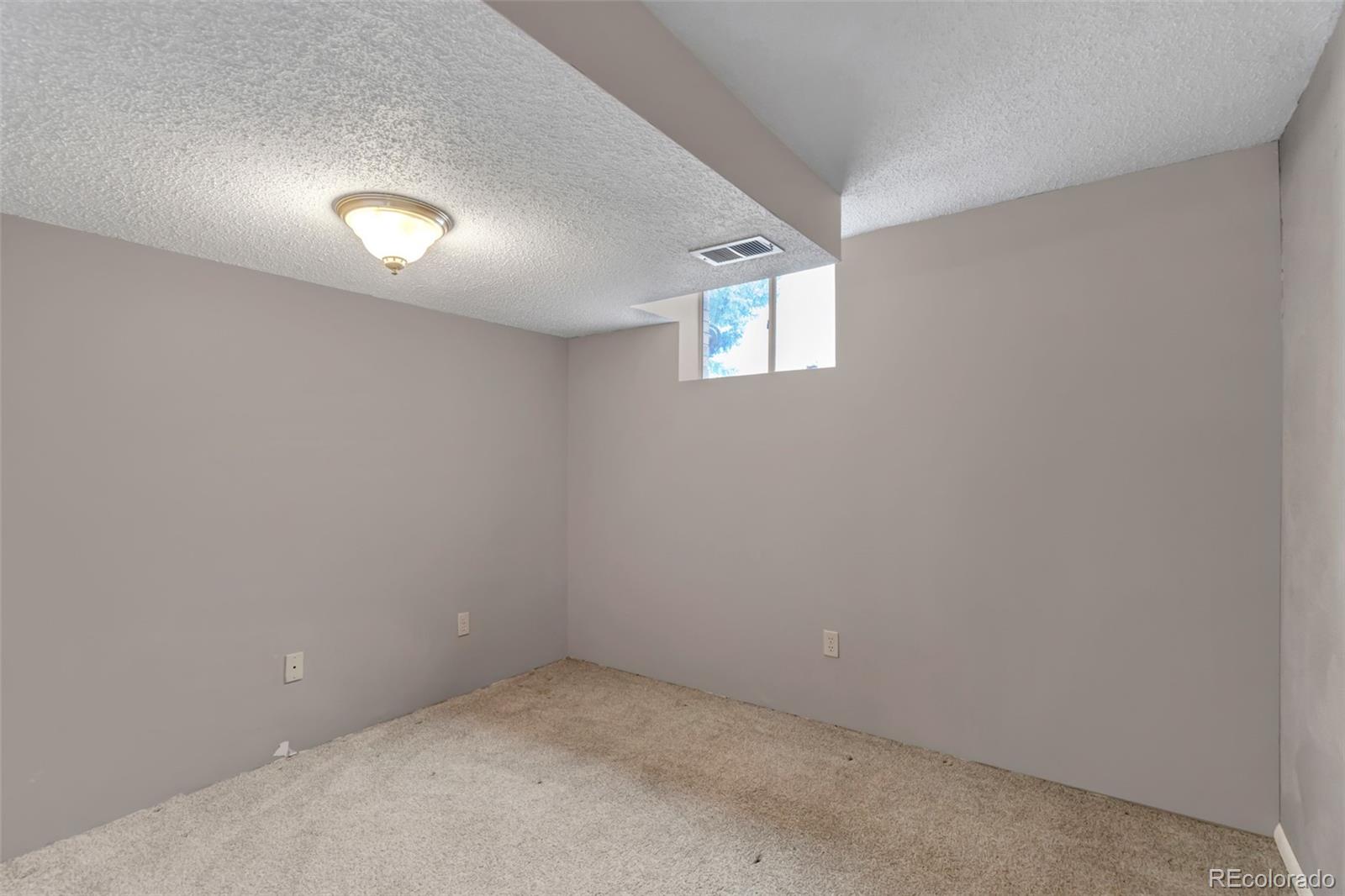 6476 W Monticello Avenue