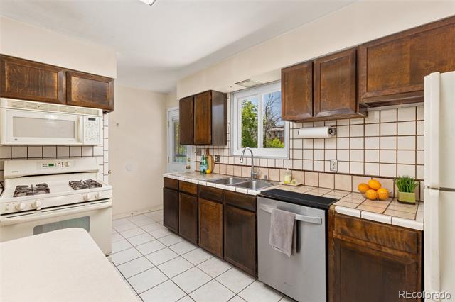 430 S Potomac Circle