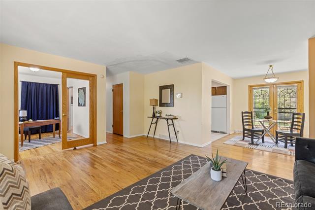 430 S Potomac Circle