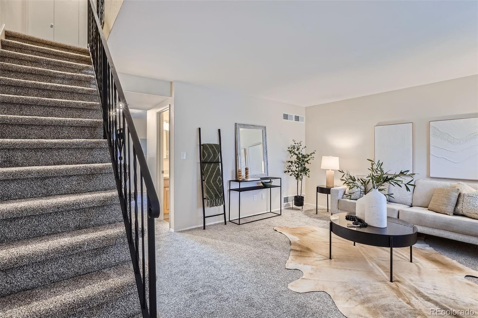 5511 S Lowell Boulevard