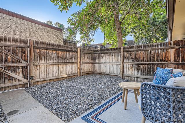 5511 S Lowell Boulevard