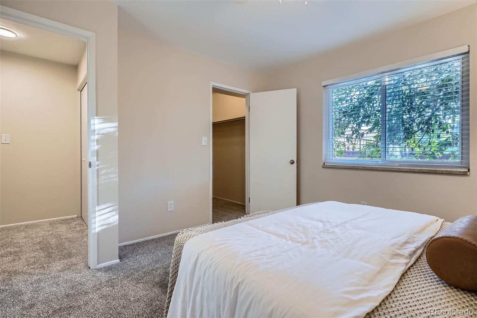 5511 S Lowell Boulevard