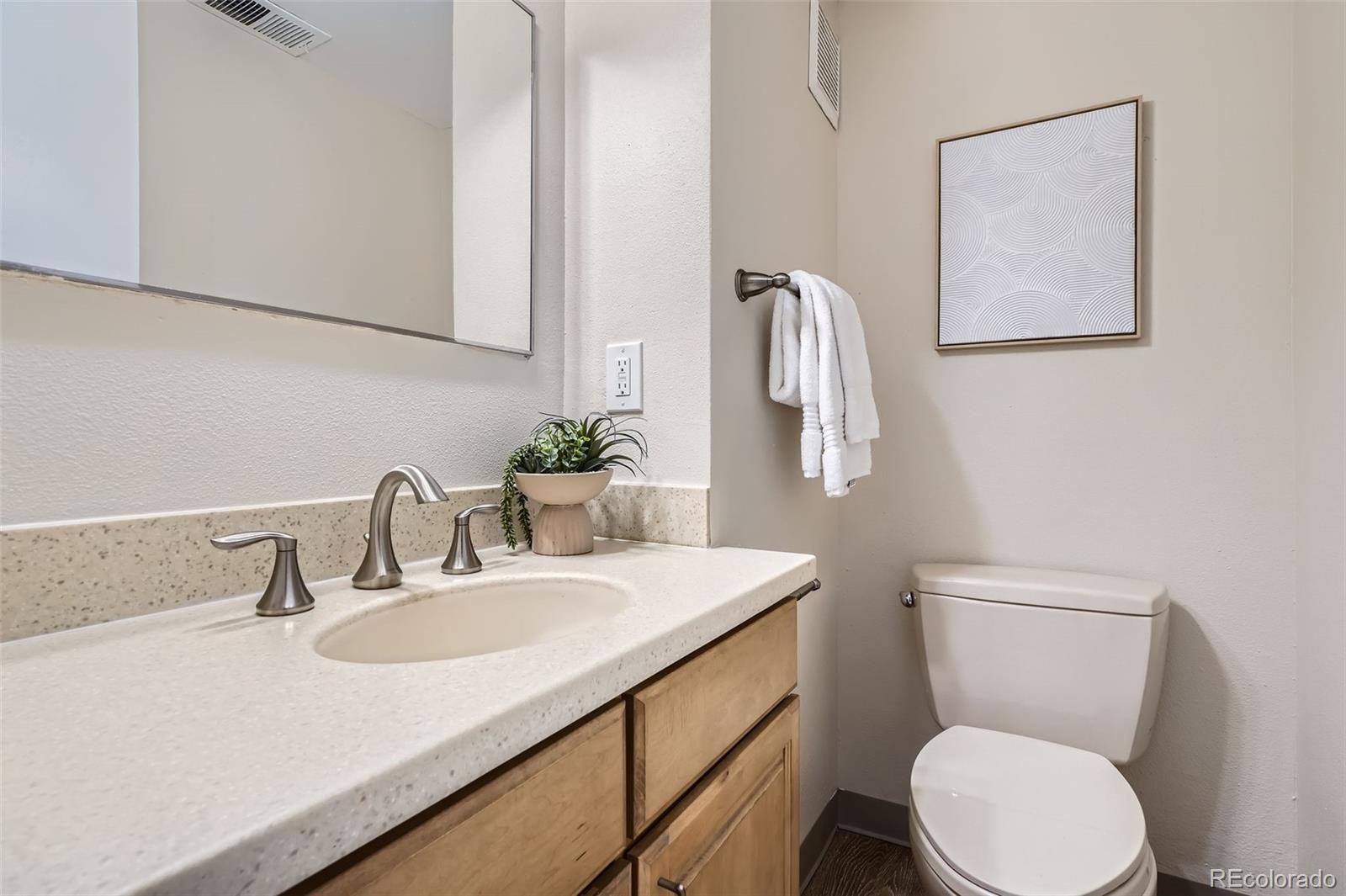 5511 S Lowell Boulevard