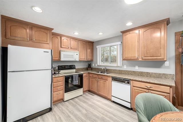 356 Aquarius Court