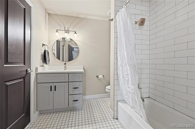 5404 Fossil Court