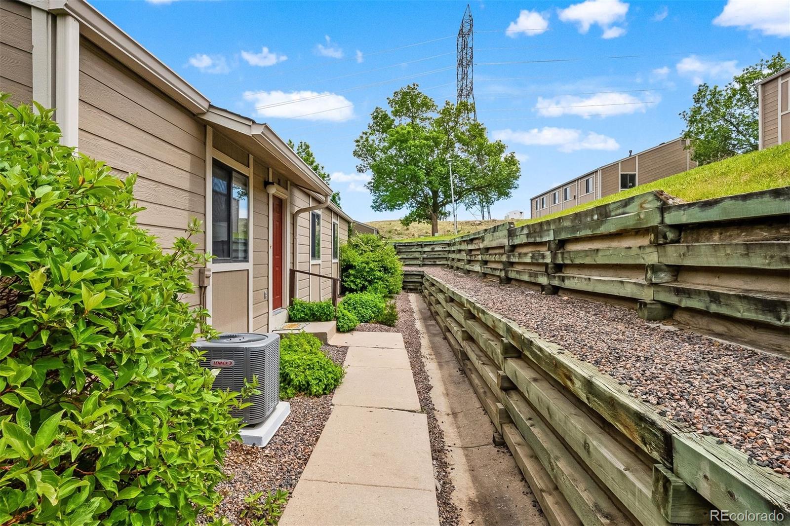 18284 W 58th Place Unit: 21