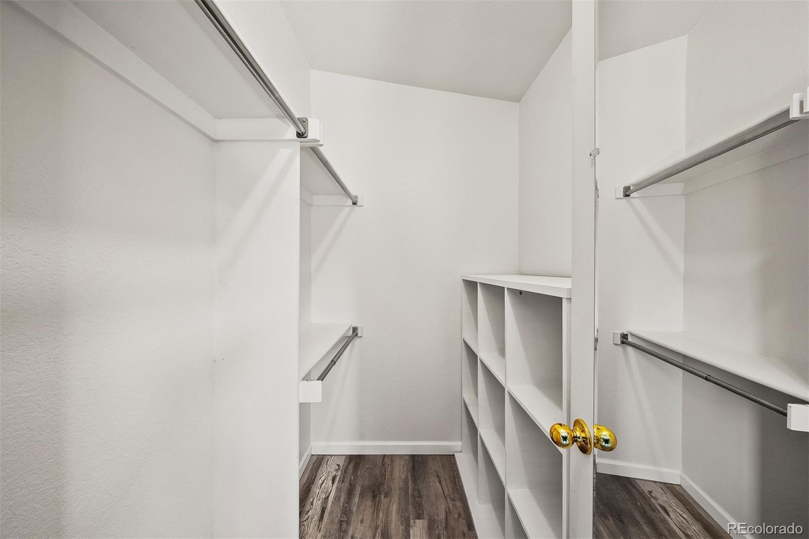 18284 W 58th Place Unit: 21