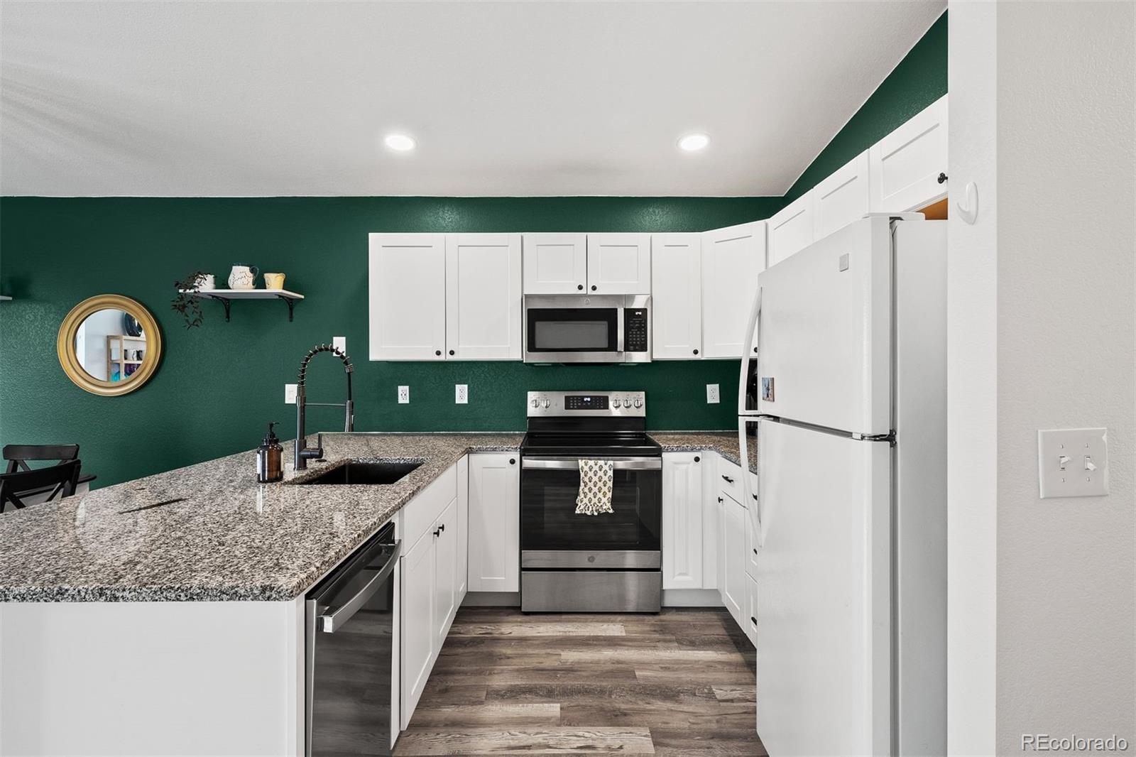 18284 W 58th Place Unit: 21