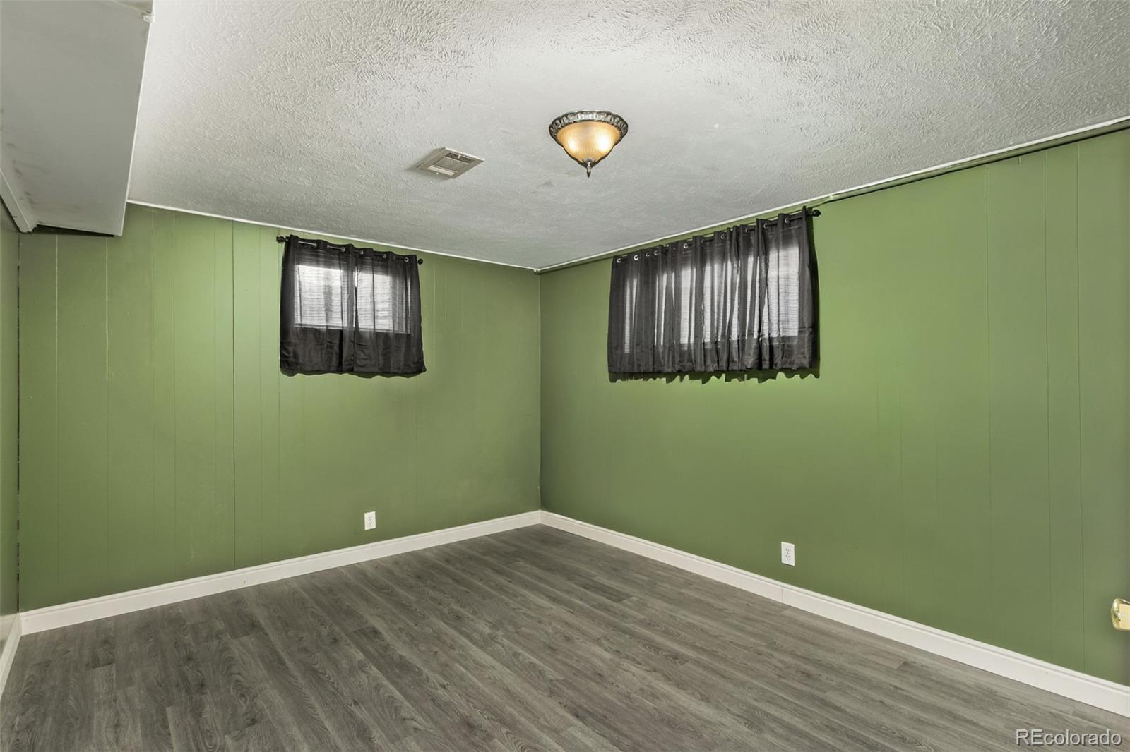 11935 Humboldt Drive