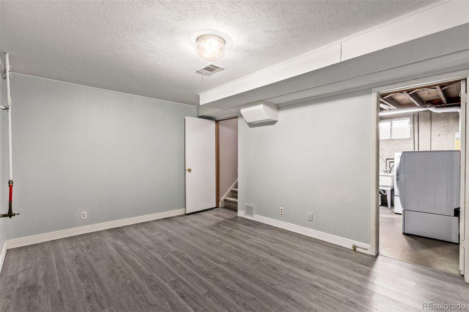 11935 Humboldt Drive