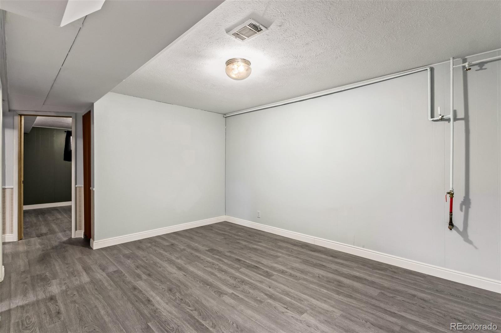 11935 Humboldt Drive