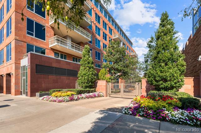 100 Detroit Street Unit: 402