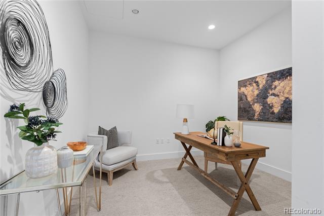 100 Detroit Street Unit: 402