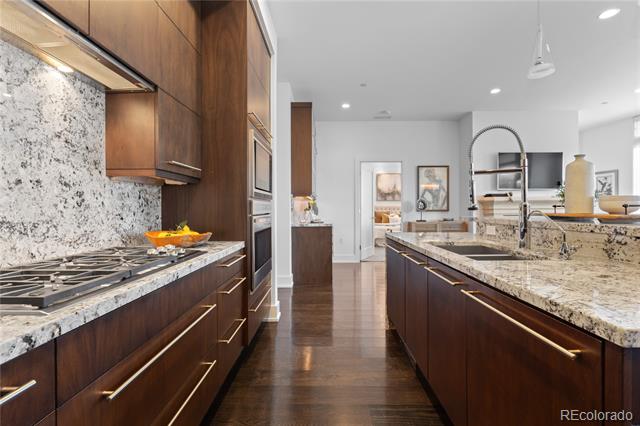 100 Detroit Street Unit: 402