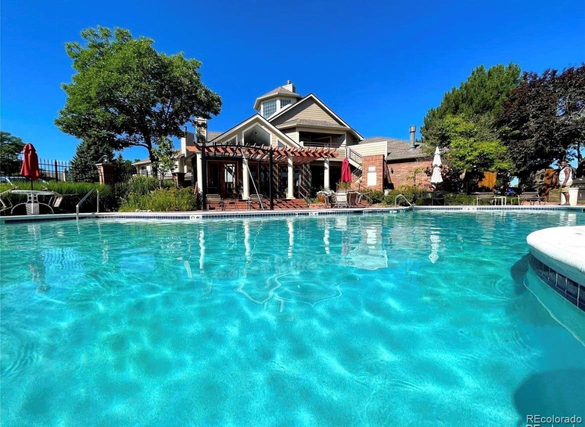 4760 S Wadsworth Boulevard Unit: J205