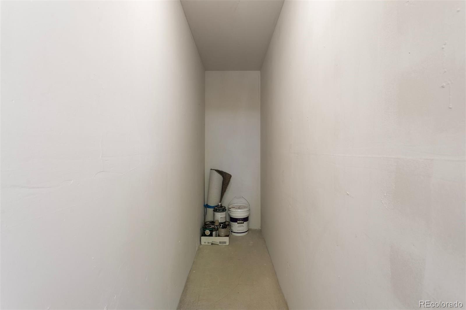 4760 S Wadsworth Boulevard Unit: J205