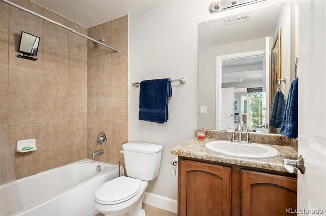 2394 S Loveland Way