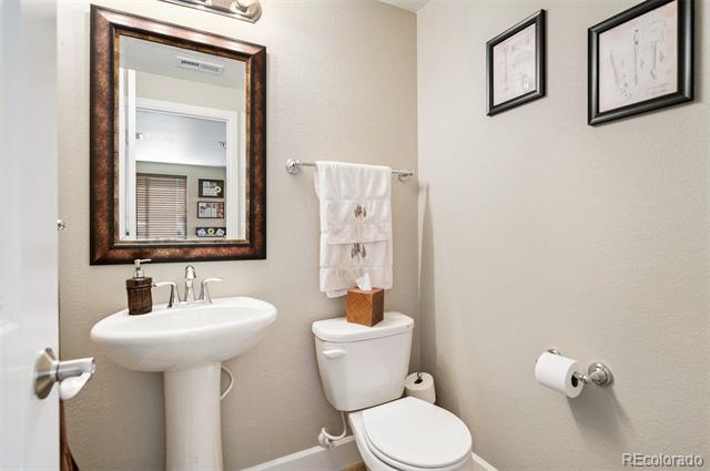 2394 S Loveland Way