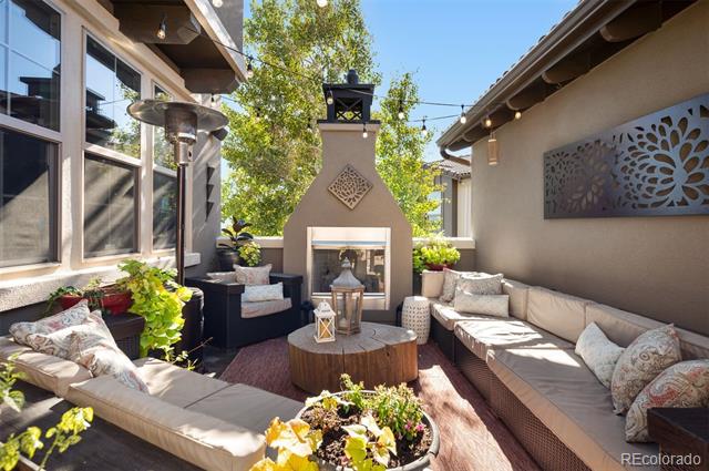 2394 S Loveland Way