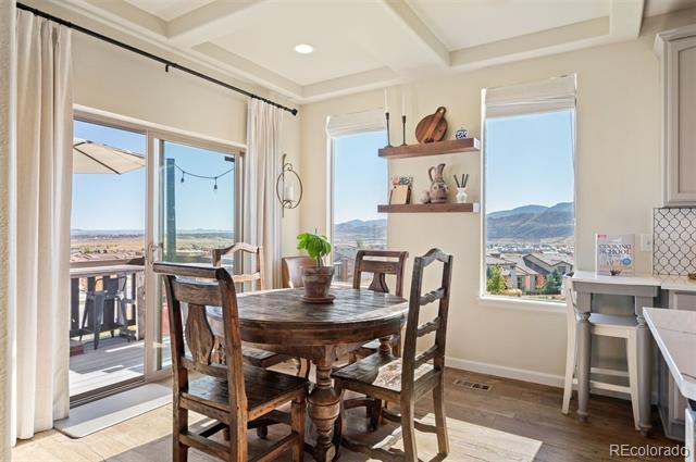 2394 S Loveland Way