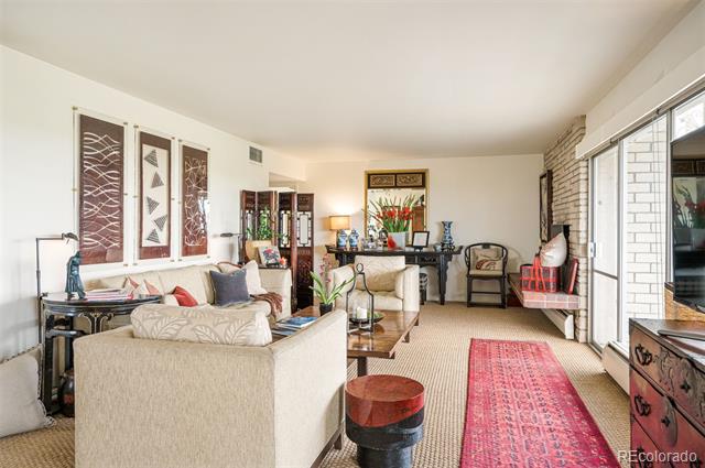 1200 N Humboldt Street Unit: 1406