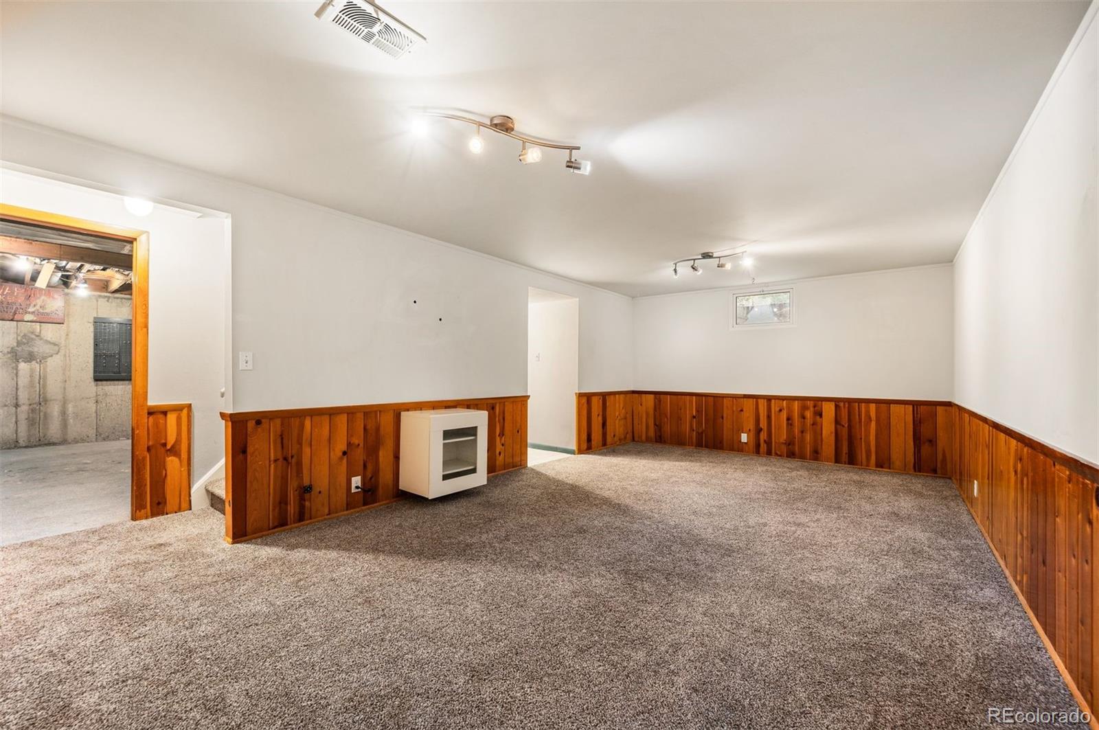 1700 S Monaco Parkway