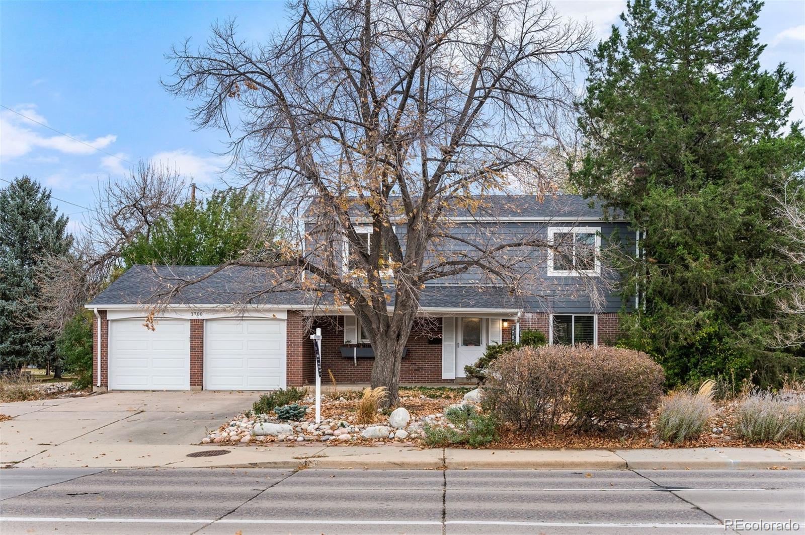 1700 S Monaco Parkway