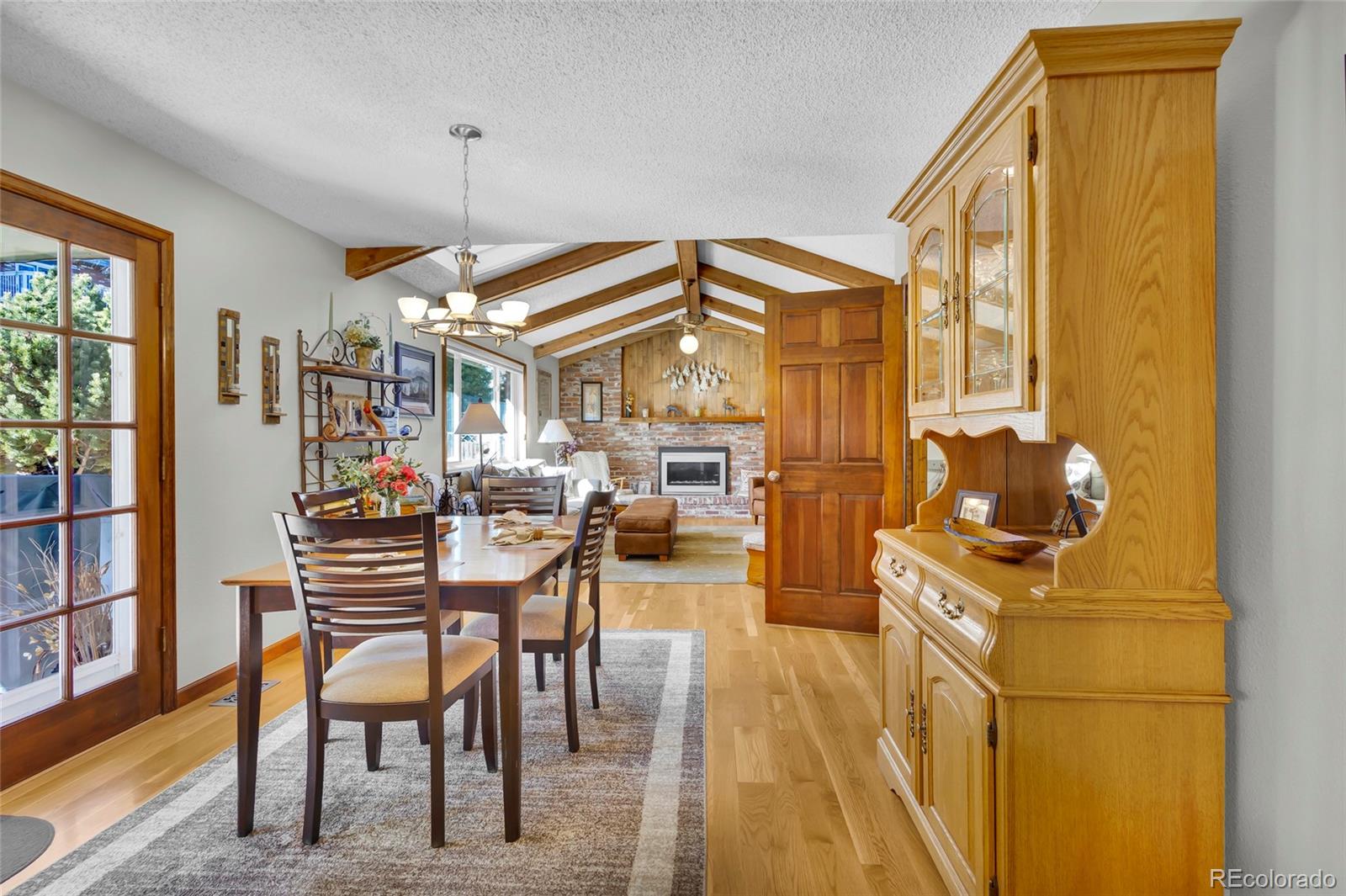 10909 E Maplewood Drive