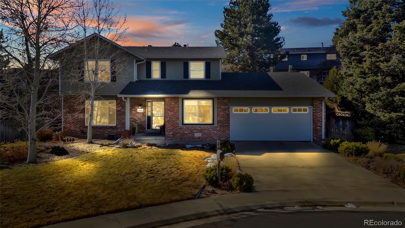 10909 E Maplewood Drive