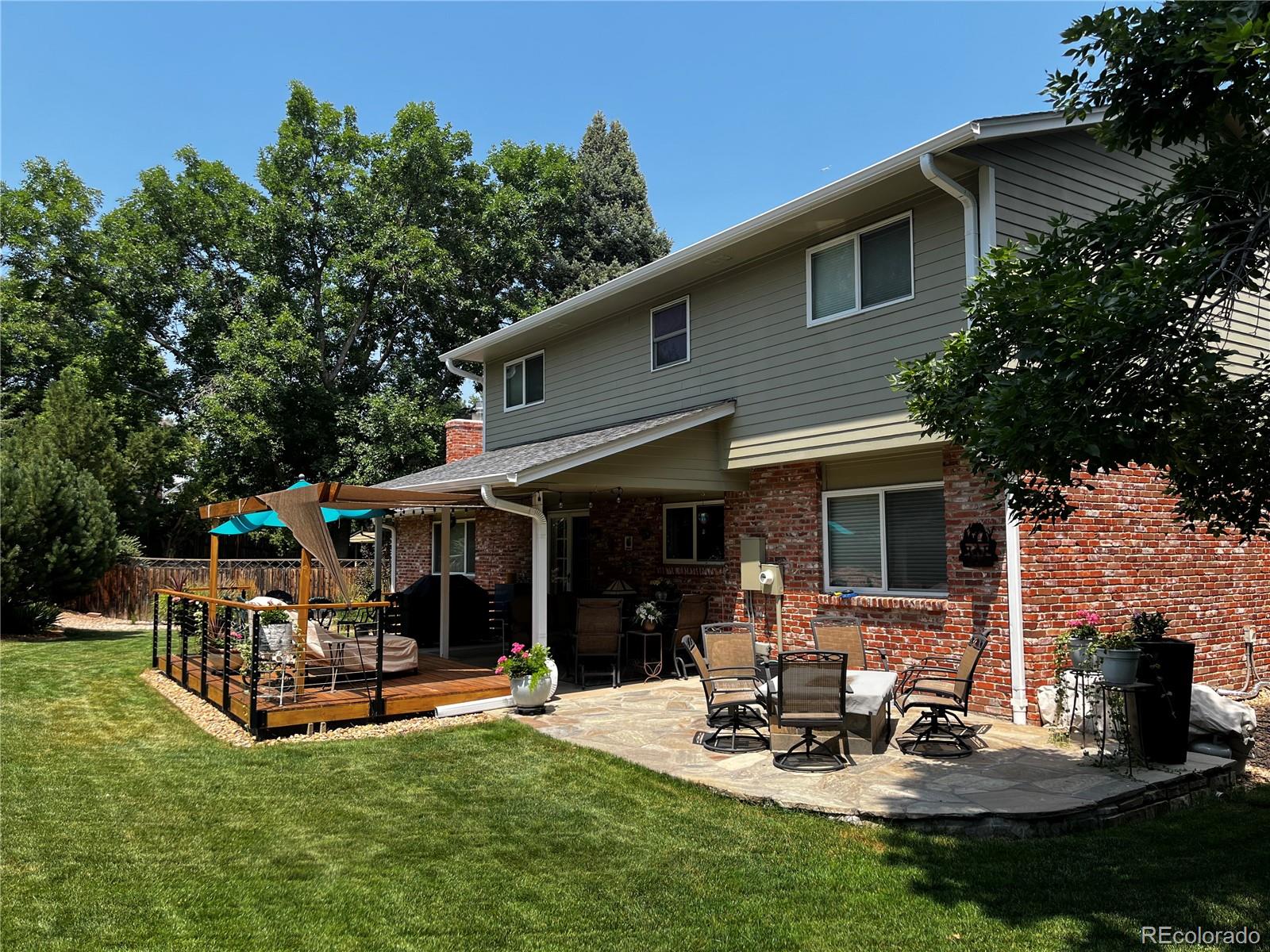10909 E Maplewood Drive