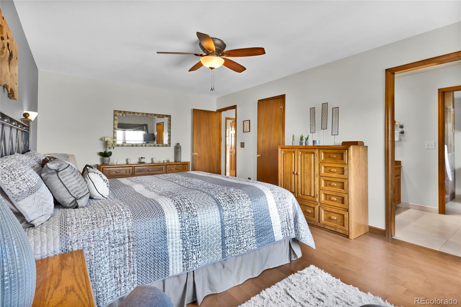 10909 E Maplewood Drive