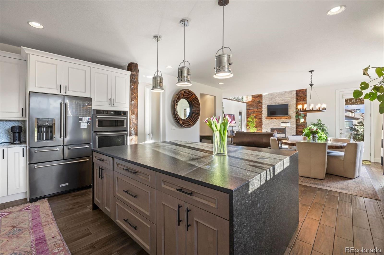 2257 S Juniper Street