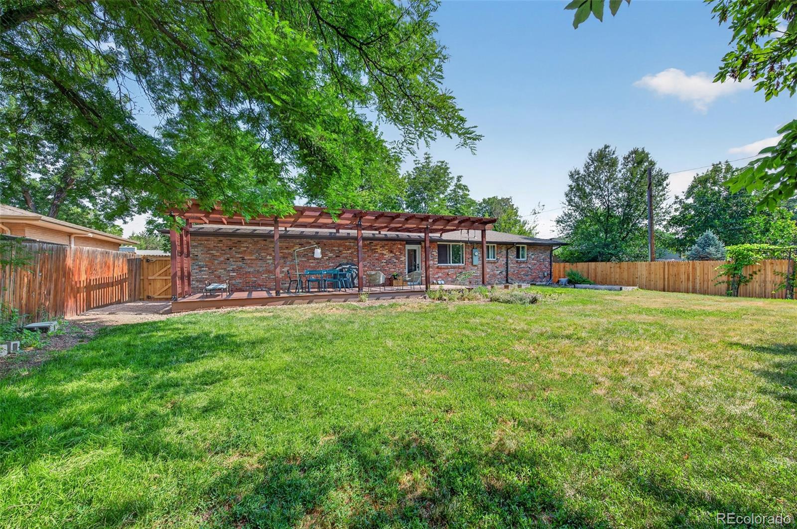 3460 W Berry Place