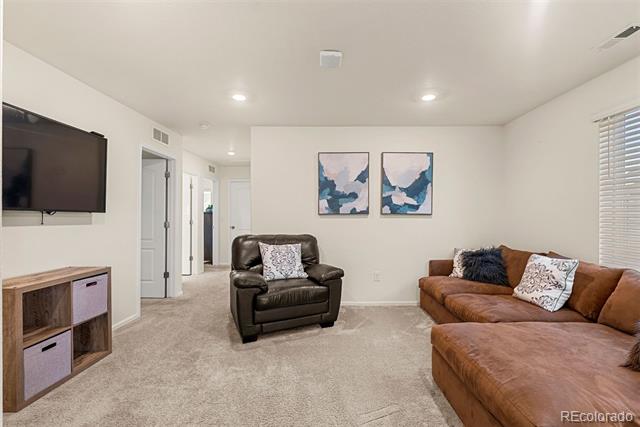 3207 Greenery Drive
