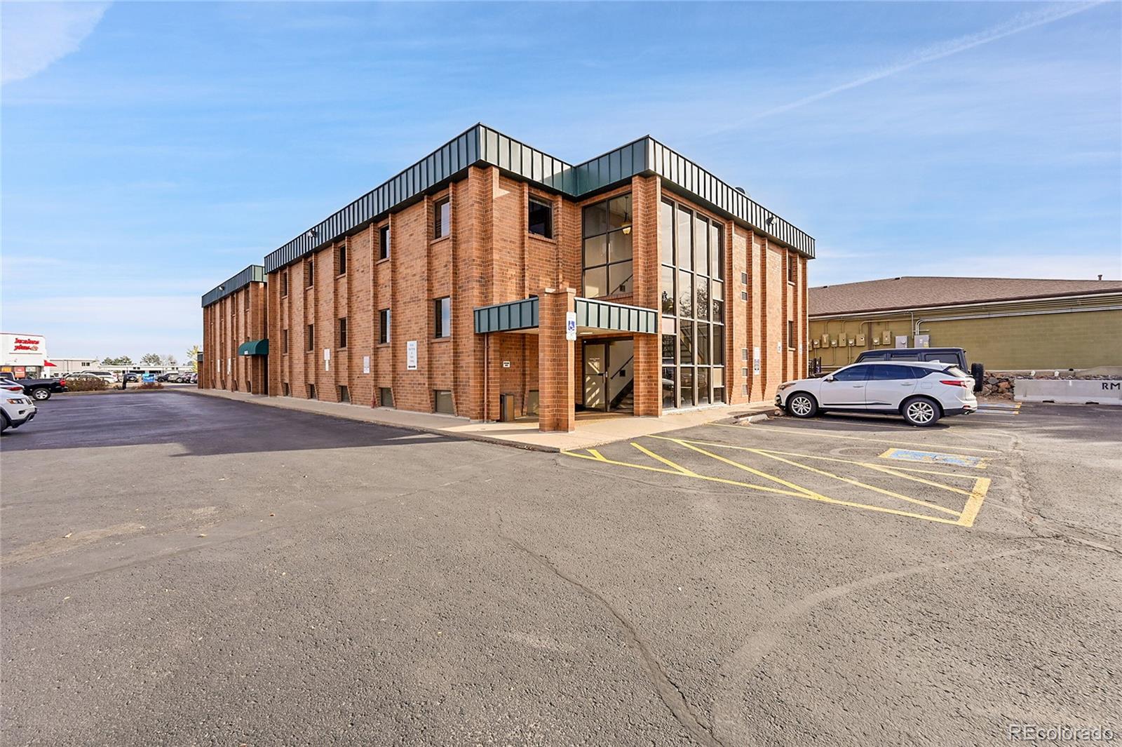 6635 S Dayton Street Unit: 120