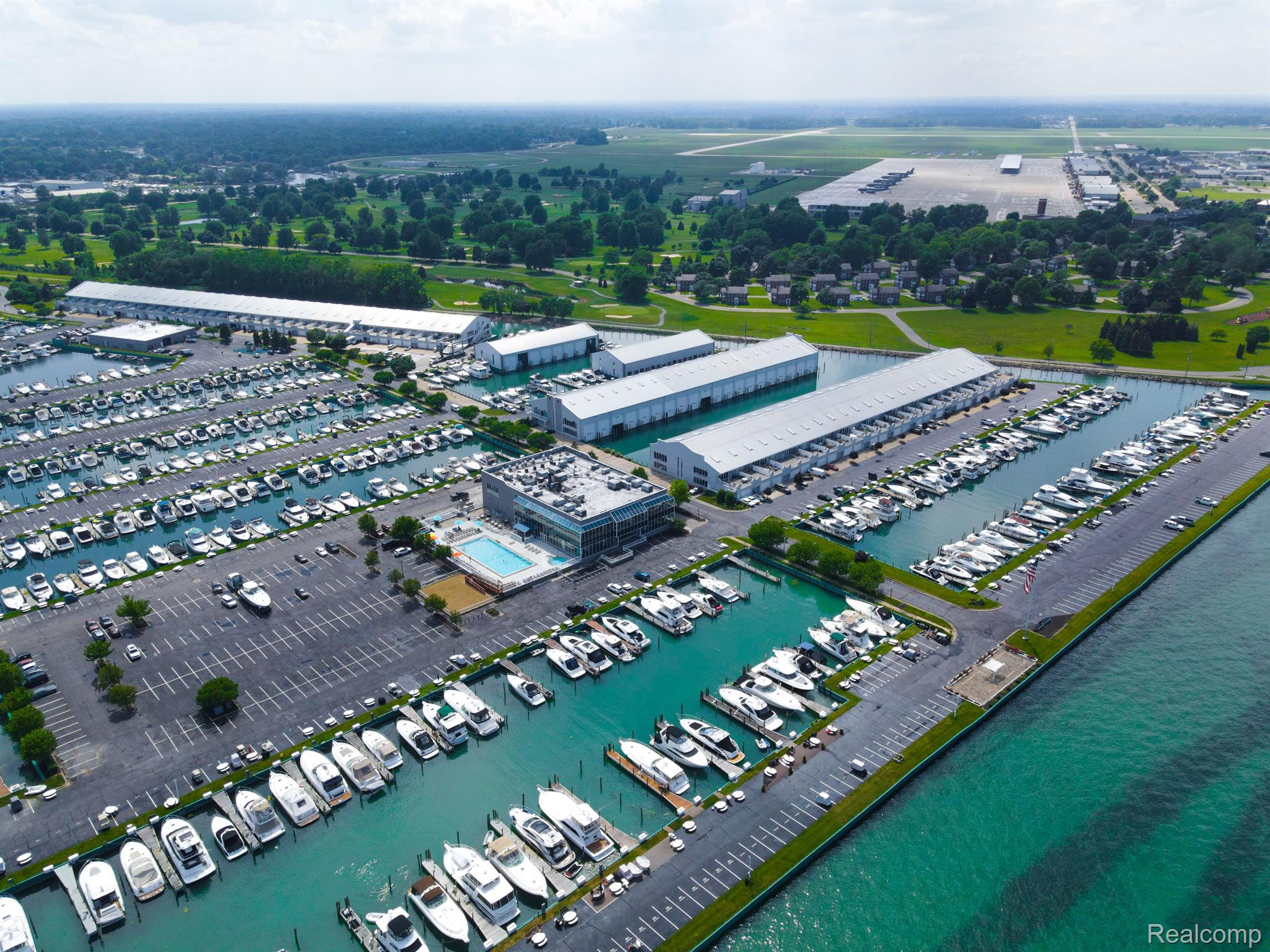 55 SEA RAY Boulevard #12