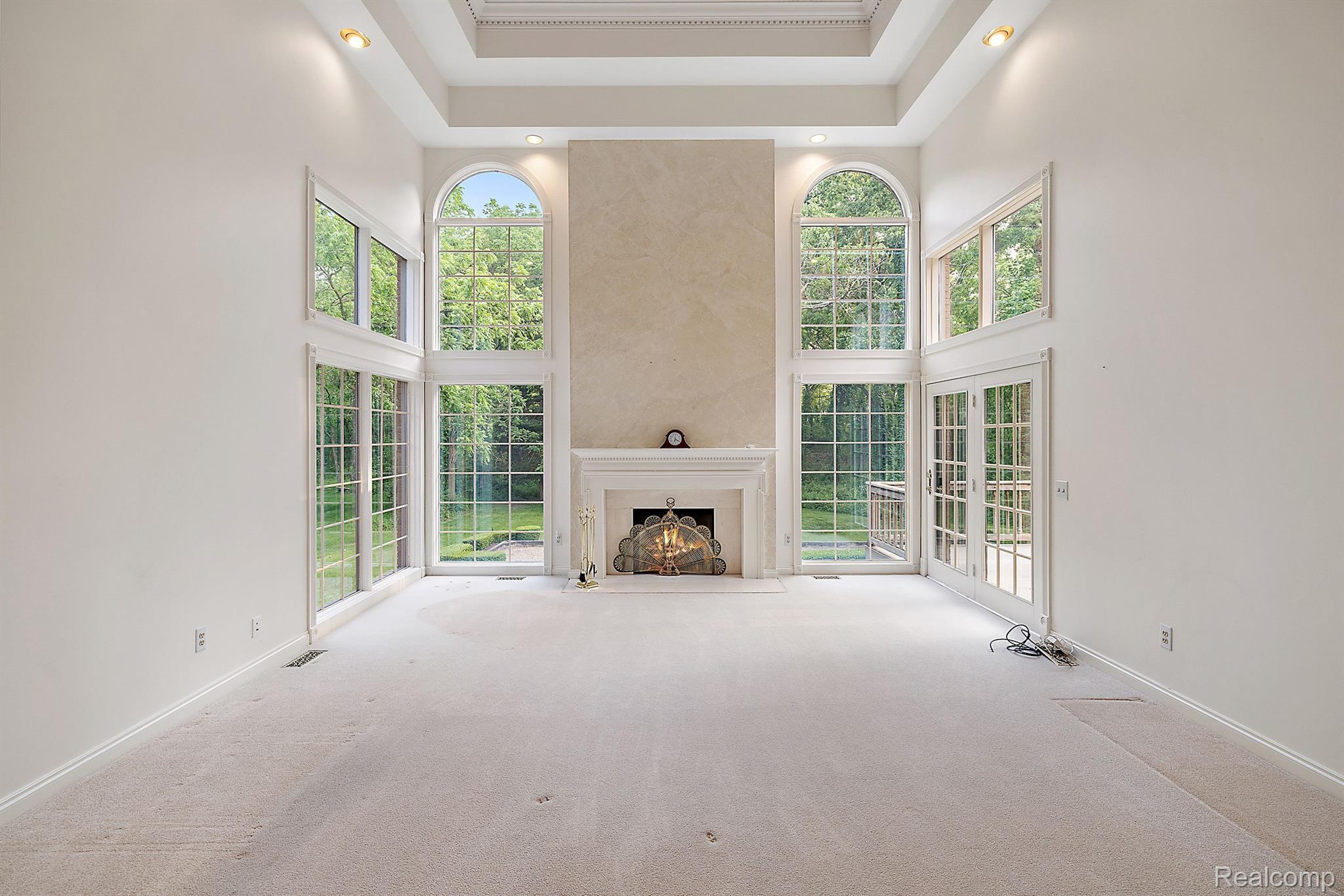 5620 CRYSTAL CREEK Lane