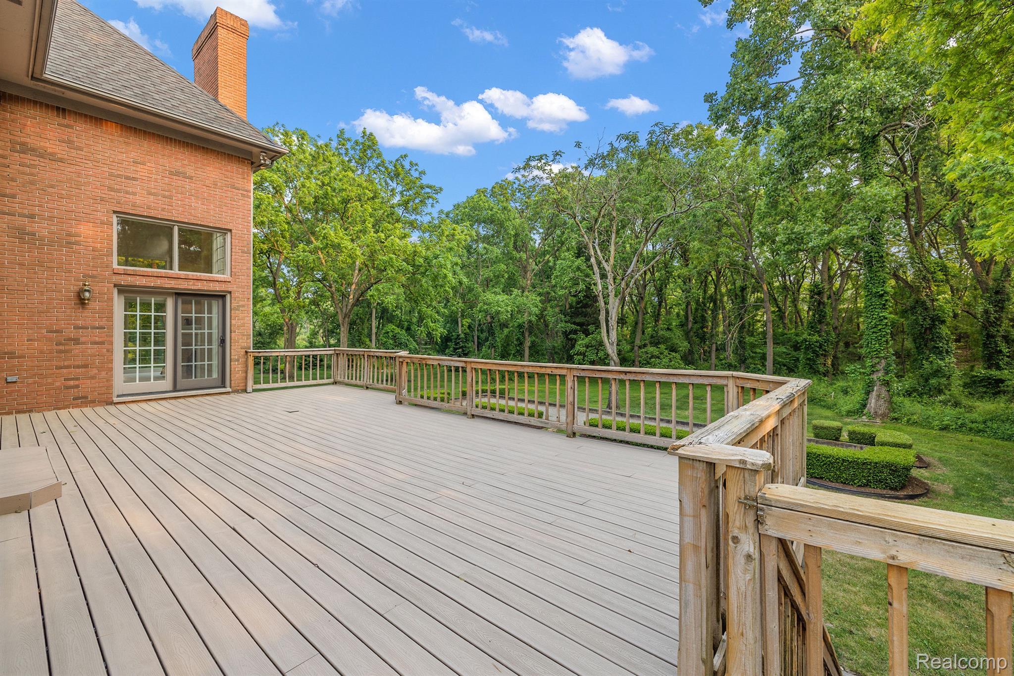 5620 CRYSTAL CREEK Lane