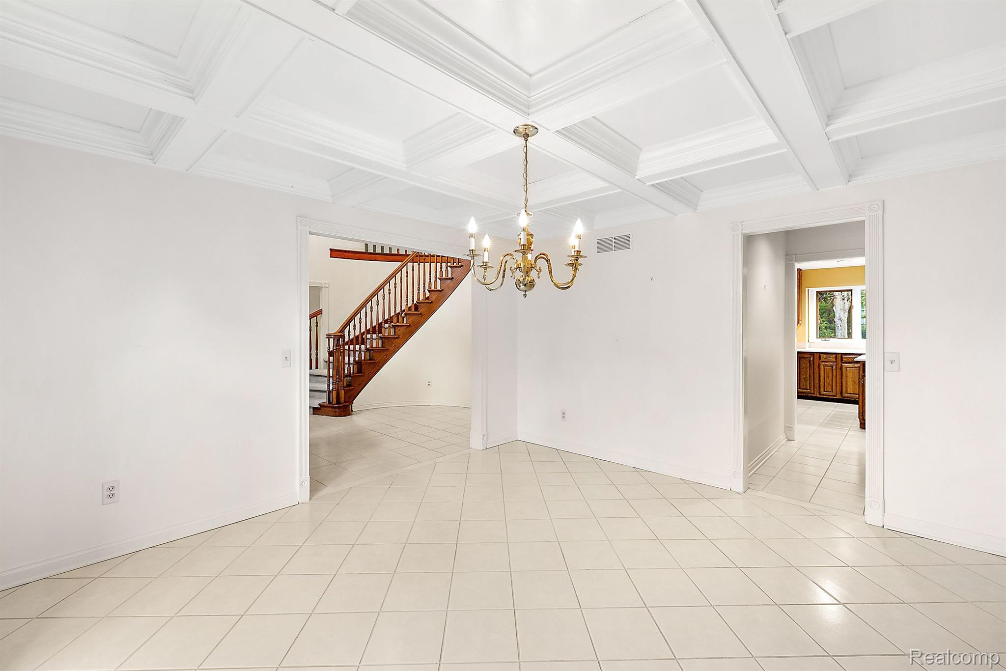 5620 CRYSTAL CREEK Lane