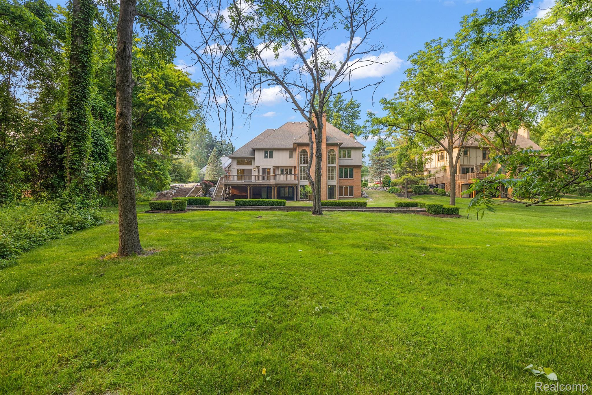 5620 CRYSTAL CREEK Lane