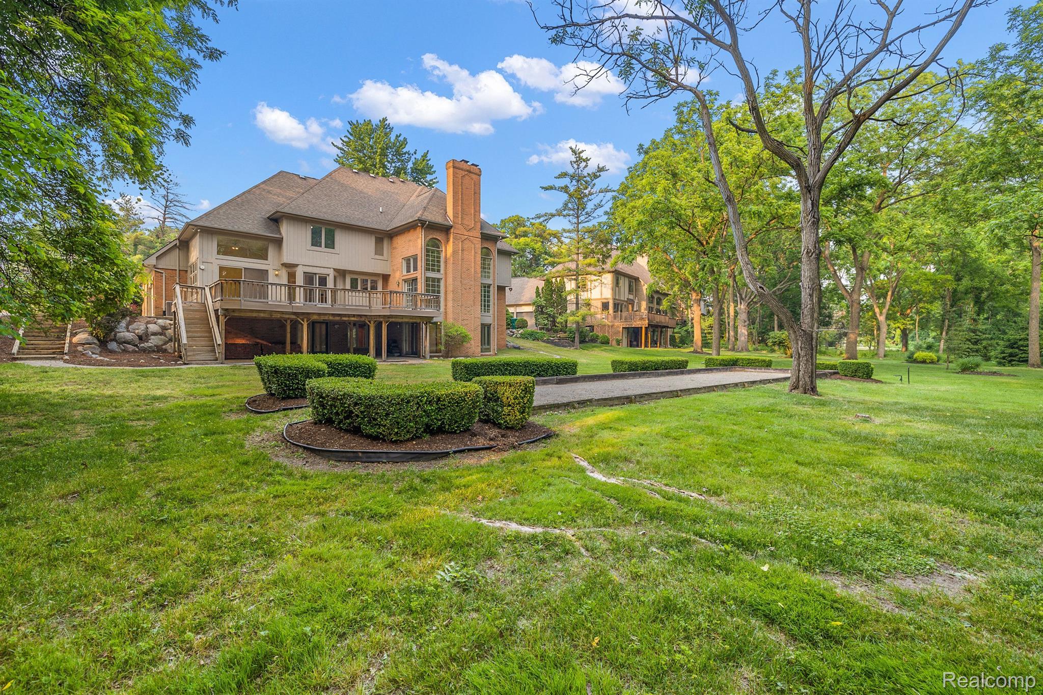 5620 CRYSTAL CREEK Lane