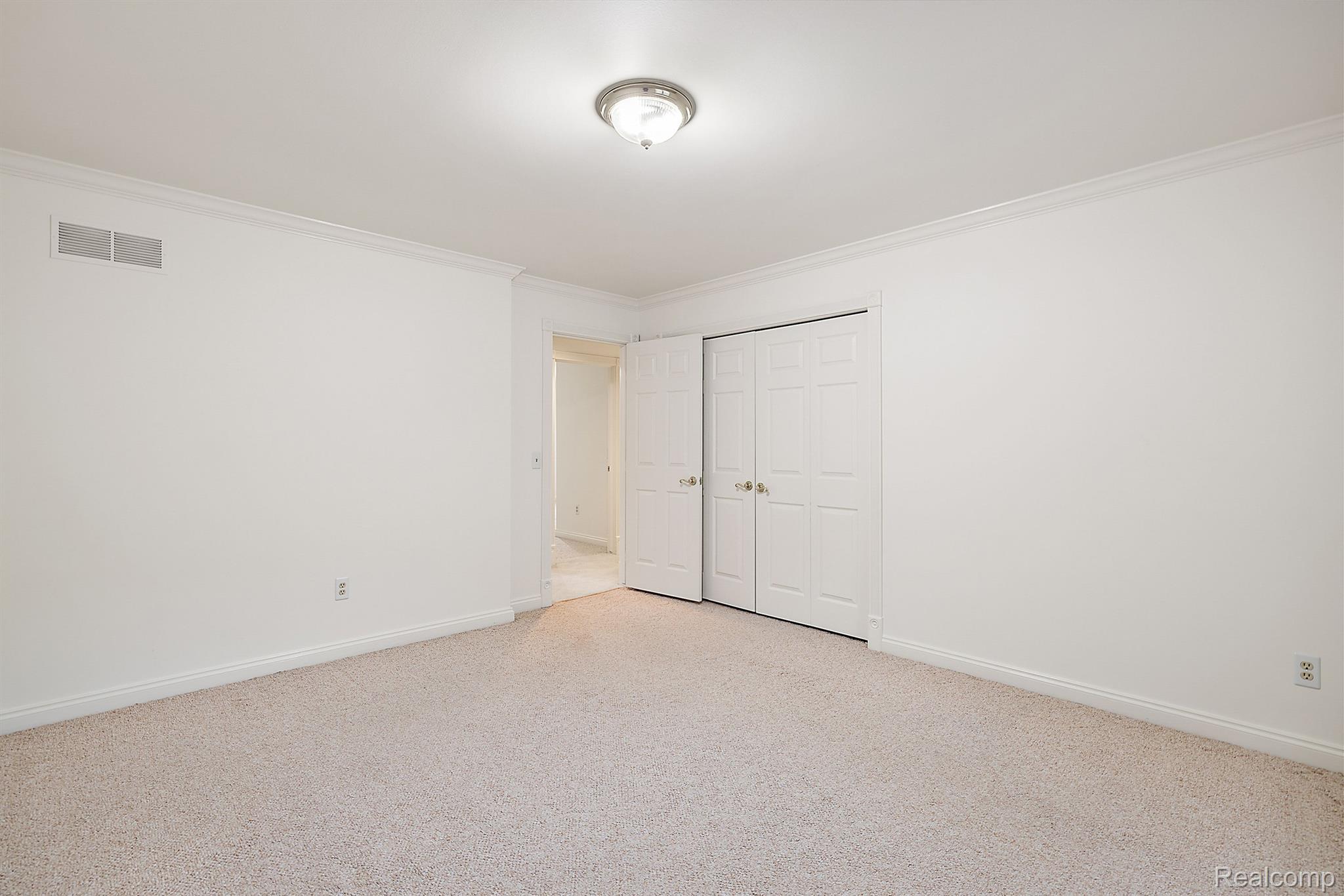 5620 CRYSTAL CREEK Lane