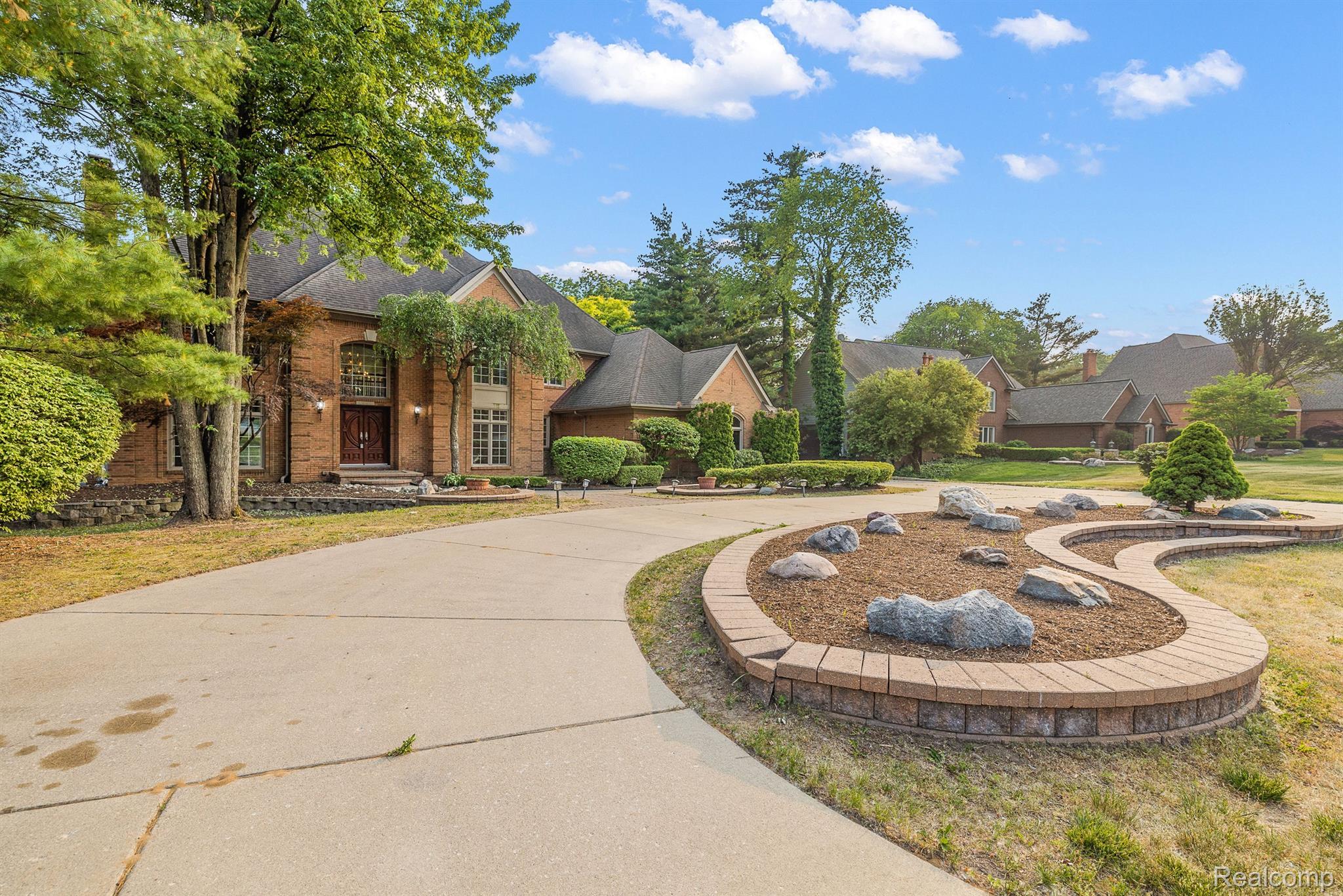 5620 CRYSTAL CREEK Lane