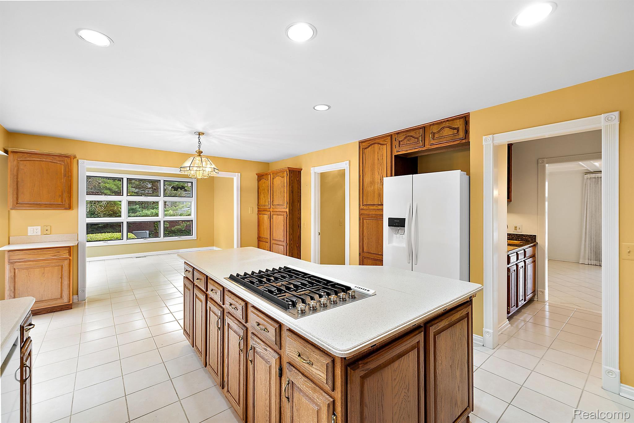 5620 CRYSTAL CREEK Lane