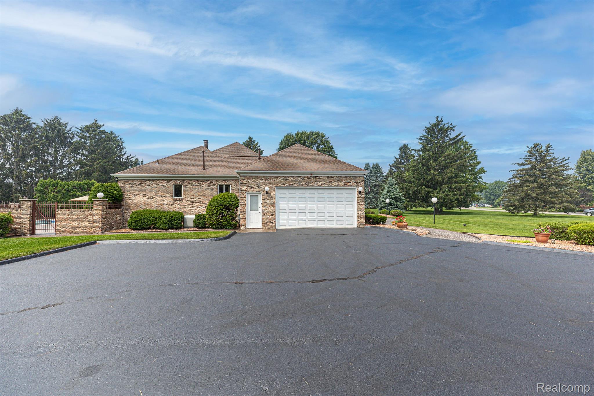 4227 NEWCASTLE Drive