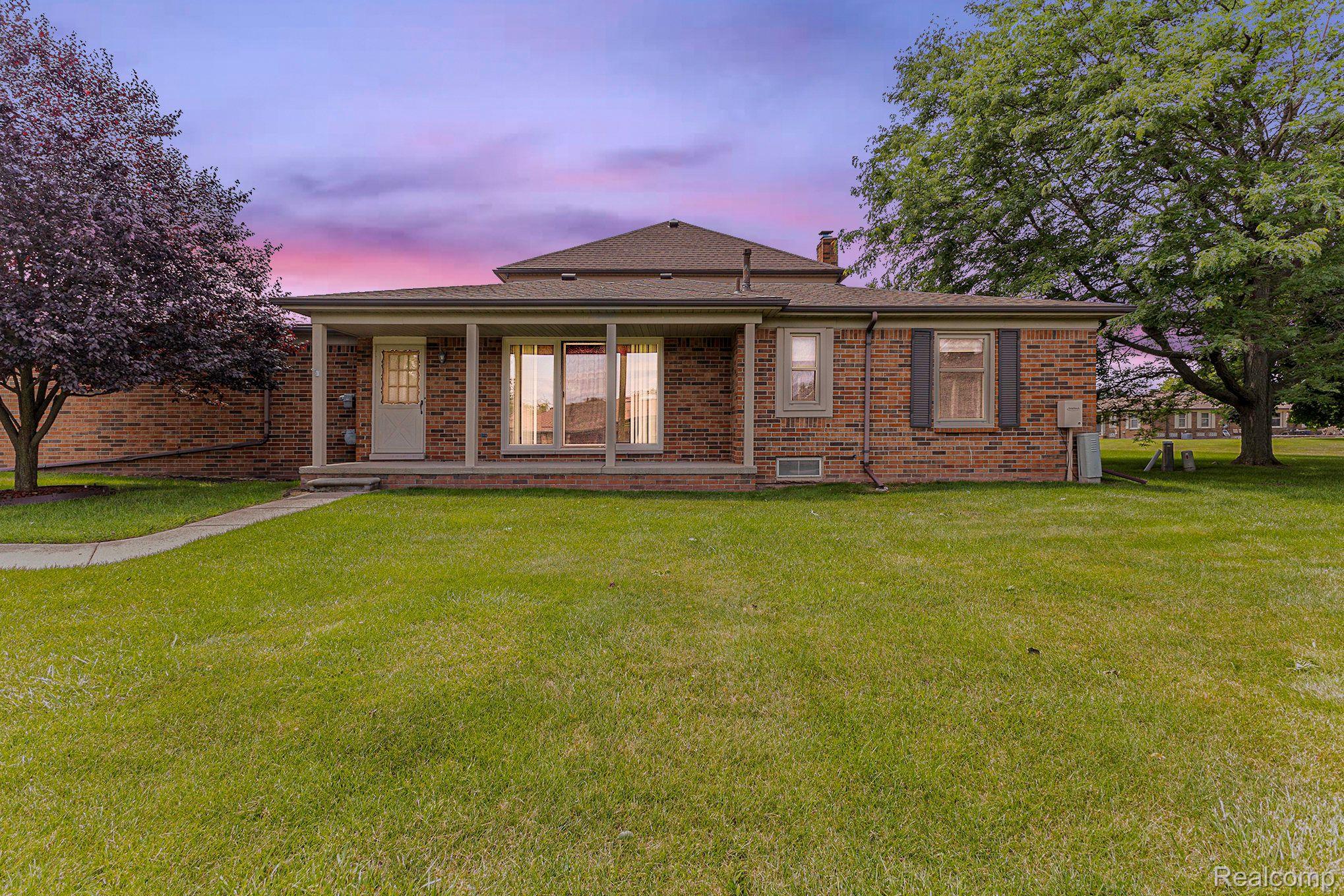49637 HAMILTON